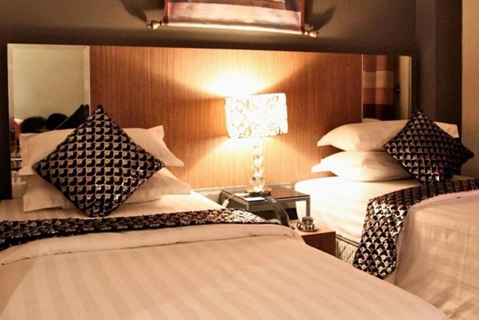 Arenaa Deluxe Hotel Malacca Habitación foto